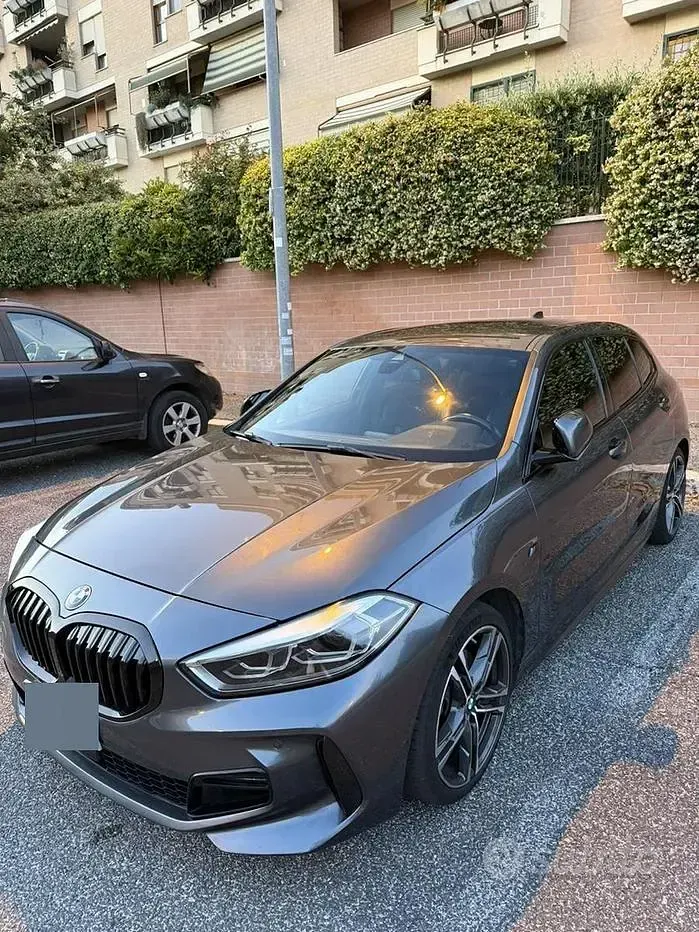Usata BMW 118 Efficient Dynamics 150 CV (110 kW) 2021 Grigio Berlina