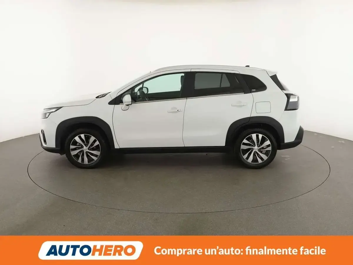 Używany Suzuki SX4 S-Cross 102 KM (75 kW) 2023 Biały SUV