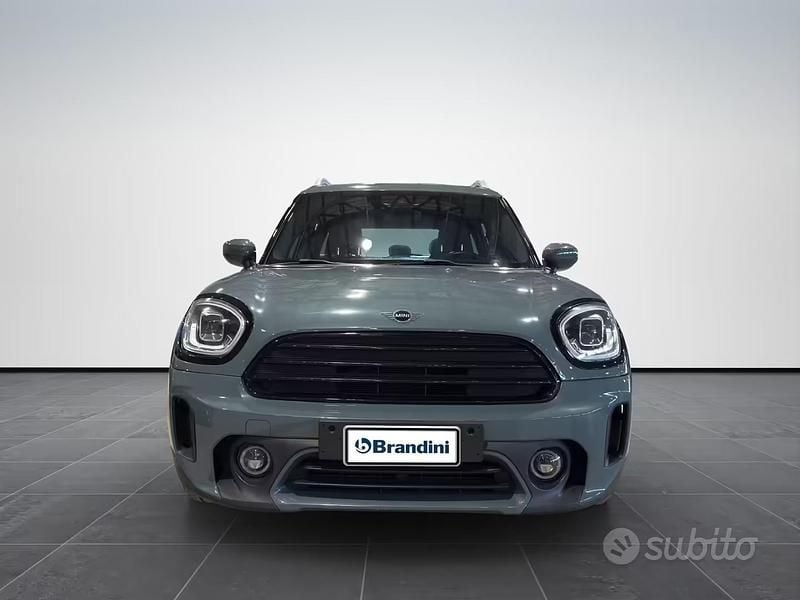 Usata Mini One D Countryman Classic 116 CV (85 kW) 2021 Sage green metallizzato SUV