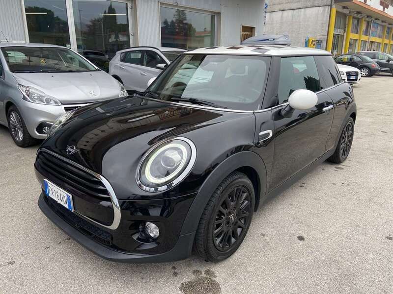 Nero Usata 2019 Mini Cooper Due volumi | 17.650 € (Buon prezzo) - Immagine 1/4
