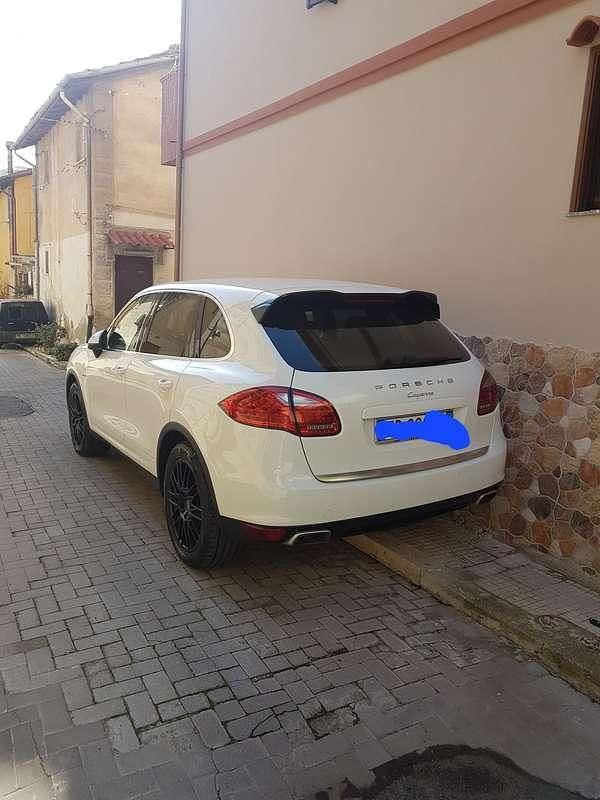 Usata Porsche Cayenne 245 CV (180 kW) 2011 SUV