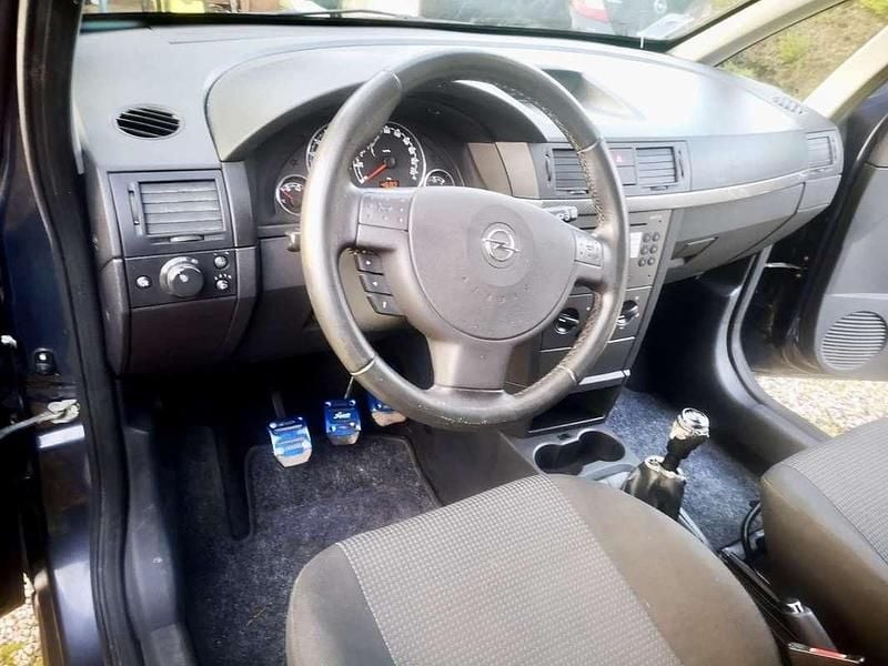 Gebraucht Opel Meriva Enjoy 75 PS (55 kW) 2007 Van / Kleinbus