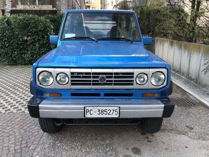 Usata Daihatsu Freeclimber 113 CV (83 kW) 1989 Blu/azzurro SUV