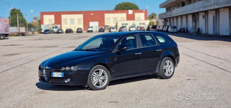 Usata Alfa Romeo 159 2011 Nero Station wagon