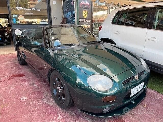 Usata MG F 120 CV (88 kW) 1998 Verde Cabrio