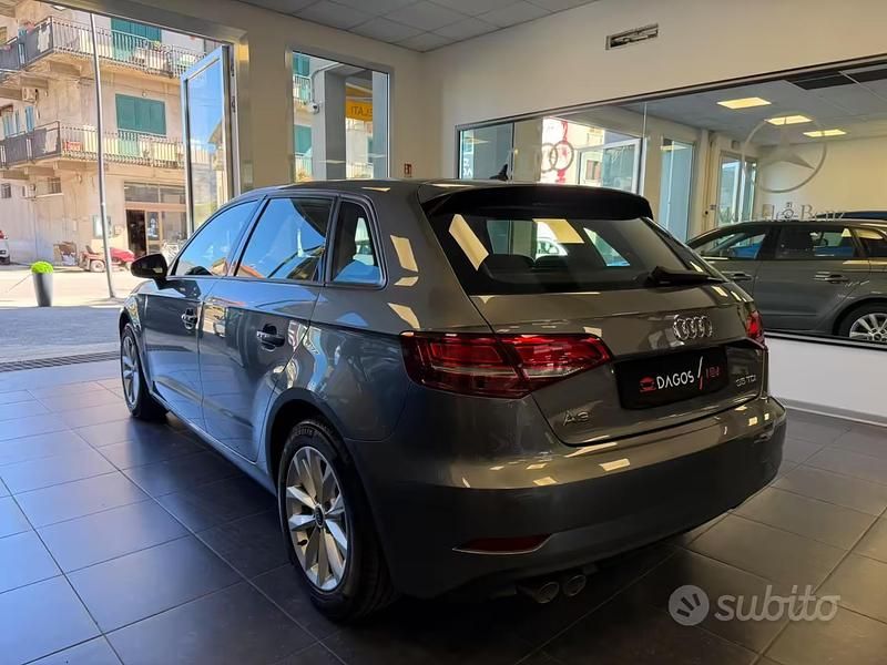 Usata Audi A3 150 CV (110 kW) 2019 Giallo Berlina