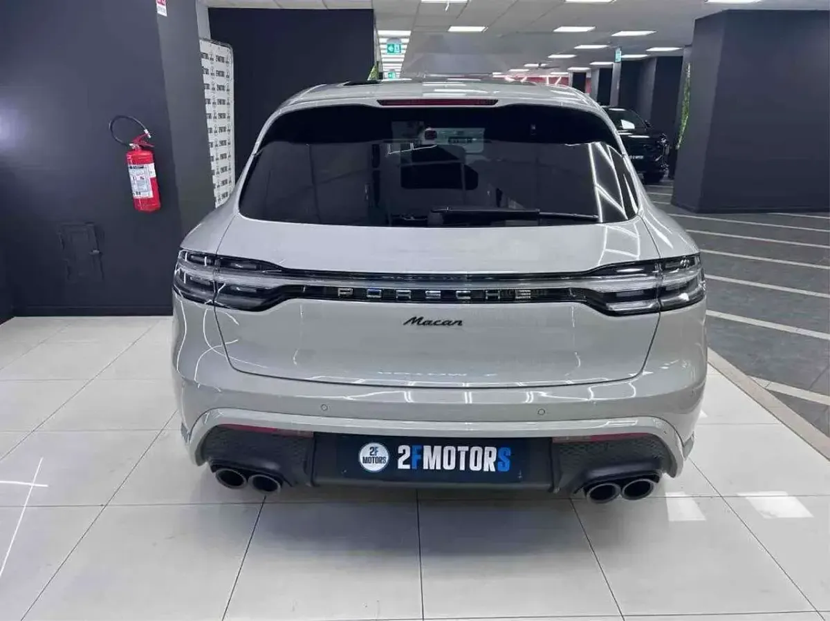 Usata Porsche Macan 265 CV (194 kW) 2023 Gesso SUV