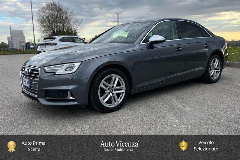 Usata Audi A4 Ambiente 150 CV (110 kW) 2019 Grigio Berlina