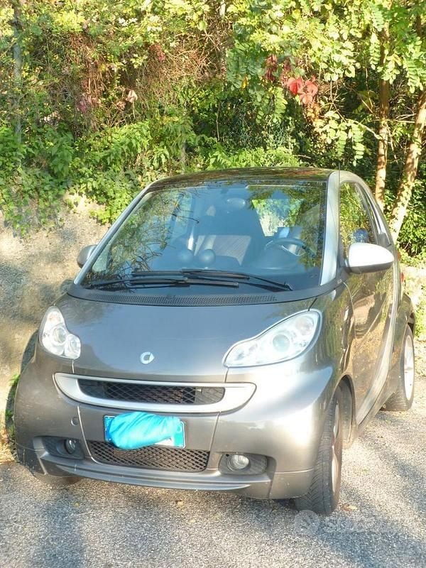 Usata 2012 Smart ForTwo Coupé Coupé | 4900 € (Buon prezzo) - Immagine 1/2