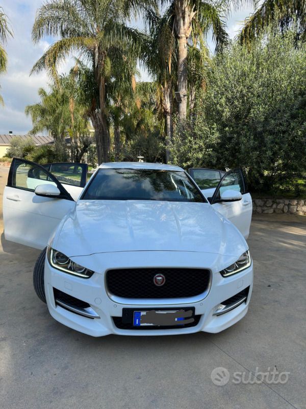 Usata Jaguar XE R-Sport 2016 Bianco Berlina