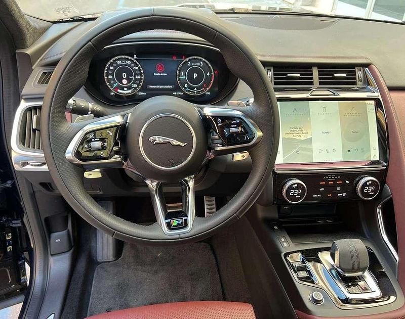 Usata Jaguar E-Pace R-Dynamic 204 CV (150 kW) 2022 Blu/azzurro SUV