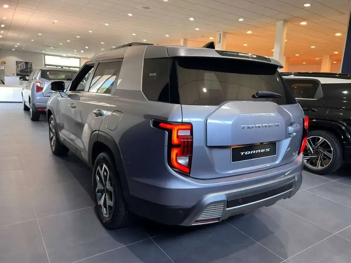 Nuova KGM Torres 163 CV (119 kW) 2026 Other SUV