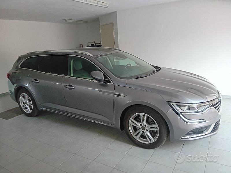 Usata Renault Talisman 160 CV (117 kW) 2017 Grigio Station wagon