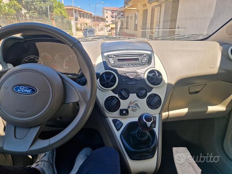 Usata Ford Ka Plus 69 CV (50 kW) 2009 Blu Utilitaria