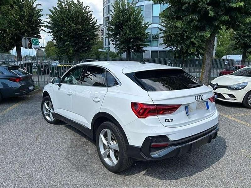 Usata Audi Q3 Sportback Ambiente 150 CV (110 kW) 2021 Bianco SUV