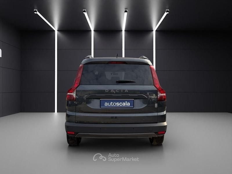 Usata Dacia Jogger Extreme 101 CV (74 kW) 2022 Nero Monovolume