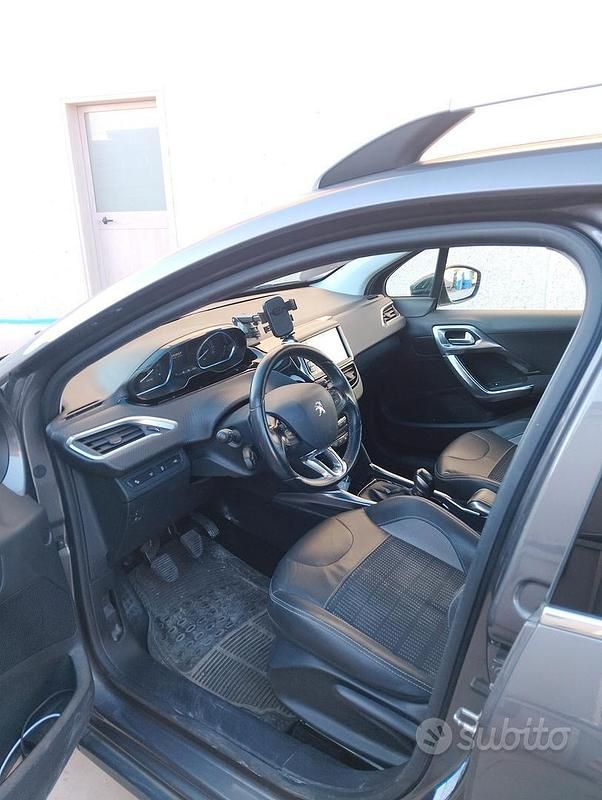 Usata Peugeot 2008 92 CV (67 kW) 2014 SUV