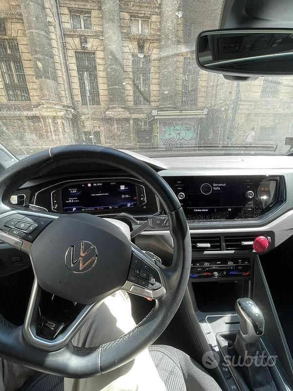 Usata VW Taigo 110 CV (80 kW) 2022 Blu SUV