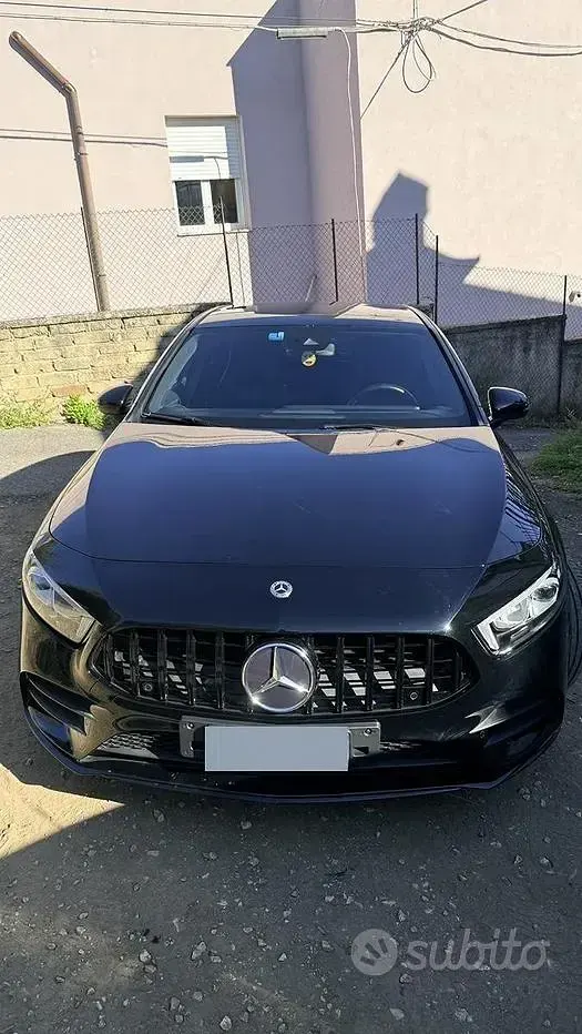 Usata Mercedes 180 Edition 116 CV (85 kW) 2021 Nero Berlina