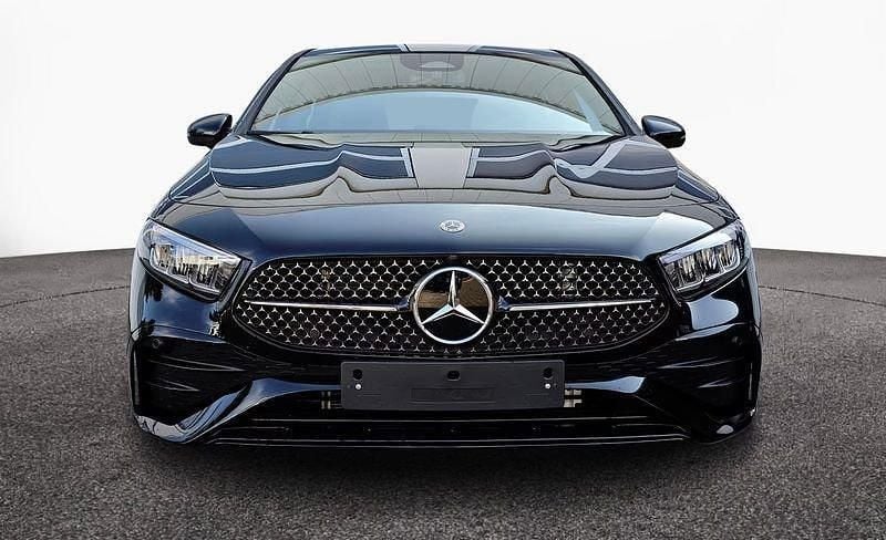 Usata Mercedes A200 Advanced Plus 149 CV (109 kW) 2025 Nero Berlina