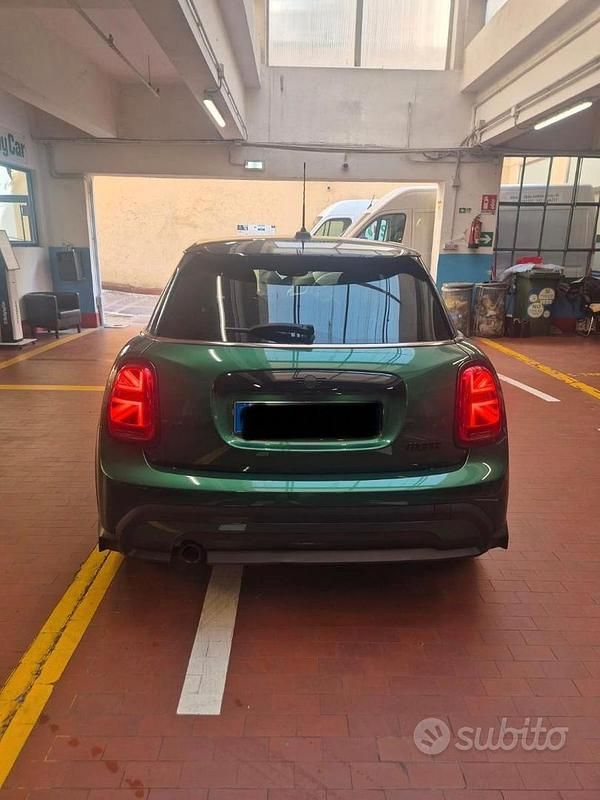 Usata Mini Cooper 136 CV (100 kW) 2023 Verde Utilitaria
