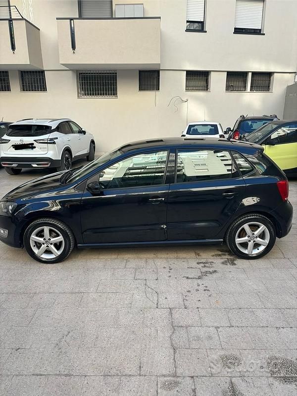 Usata VW Polo 69 CV (50 kW) 2010 Nero Berlina