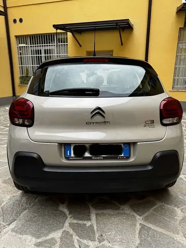 Usata Citroën C3 Feel 102 CV (75 kW) 2021 Grigio Berlina