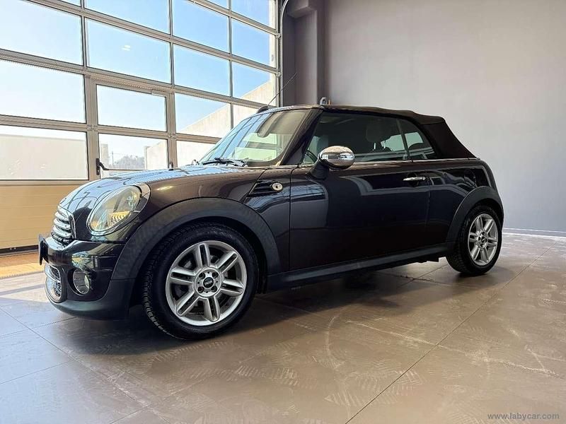 Usata Mini Cooper D Cabriolet 111 CV (81 kW) 2014 Nero Cabrio