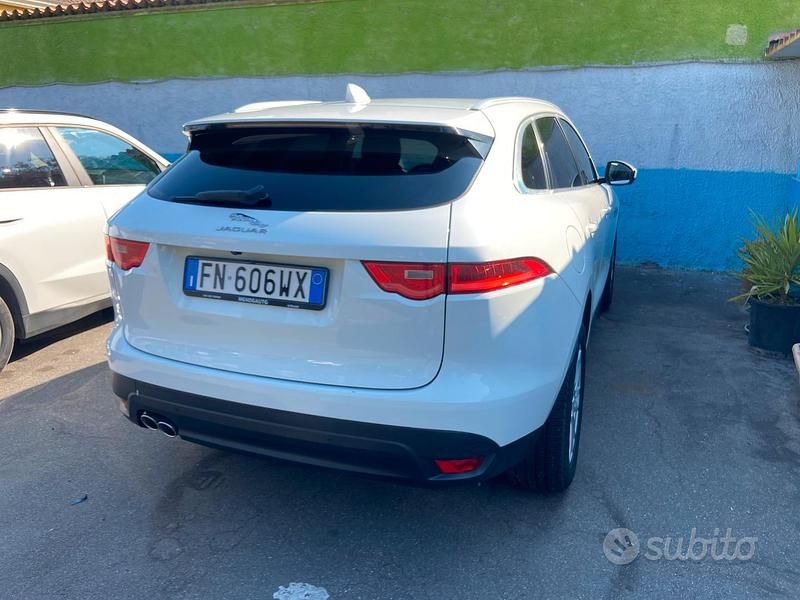 Usata Jaguar F-Pace 180 CV (132 kW) 2018 Bianco SUV