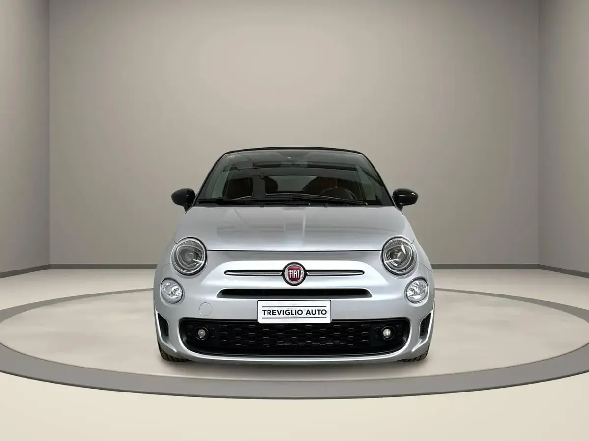 Usata Fiat 500C Connect 69 CV (50 kW) 2021 Grigio / metallizzato Cabrio