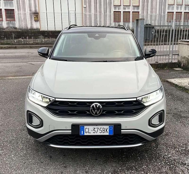 Usata VW T-Roc Style 110 CV (80 kW) 2022 Bianco SUV