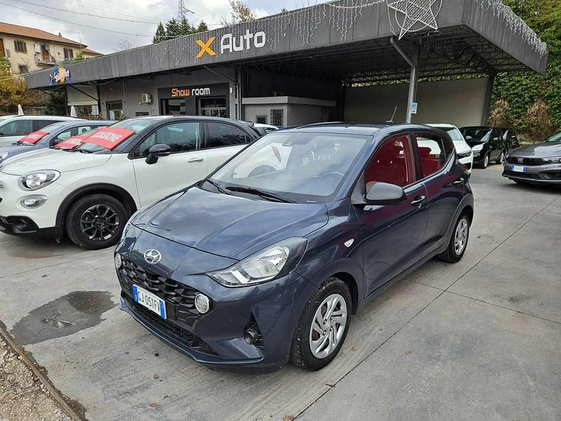 Usata Hyundai i10 Advanced 67 CV (49 kW) 2022 Aurora grey Utilitaria
