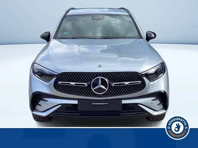 Nuova Mercedes GLC300e Advanced 333 CV (244 kW) 2026 Argento SUV
