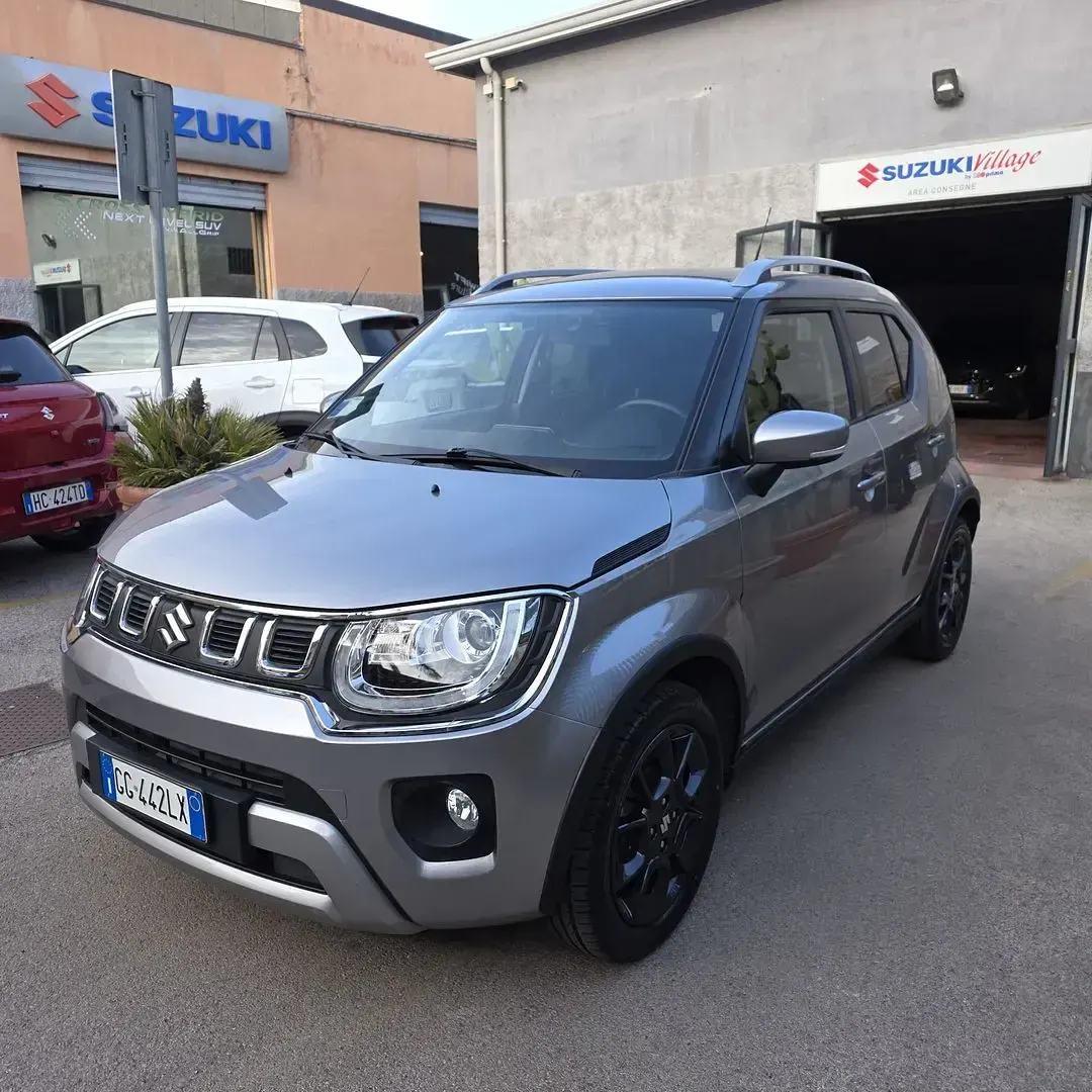Usata Suzuki Ignis 83 CV (61 kW) 2021 Argento SUV