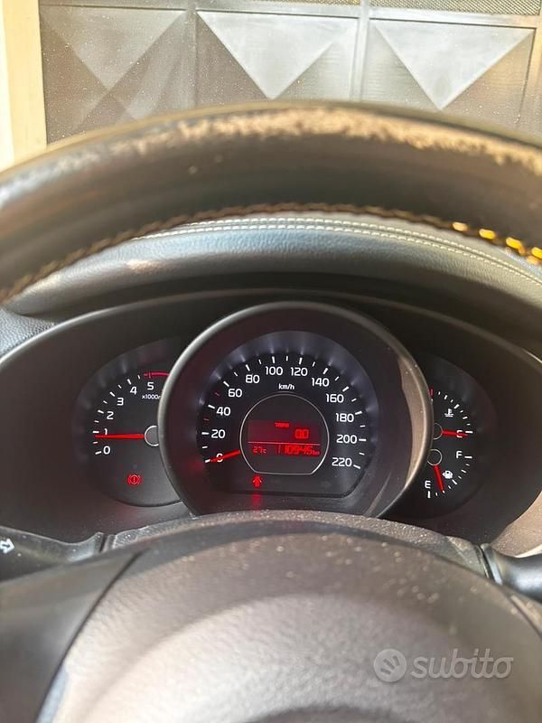 Usata Kia Soul 2016 Nero SUV