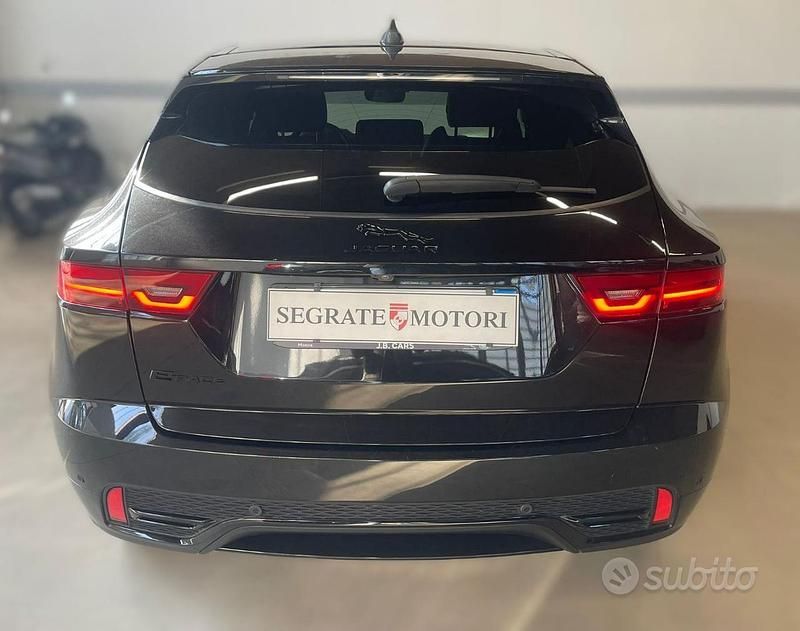 Usata Jaguar E-Pace R-Dynamic 163 CV (119 kW) 2023 Nero SUV