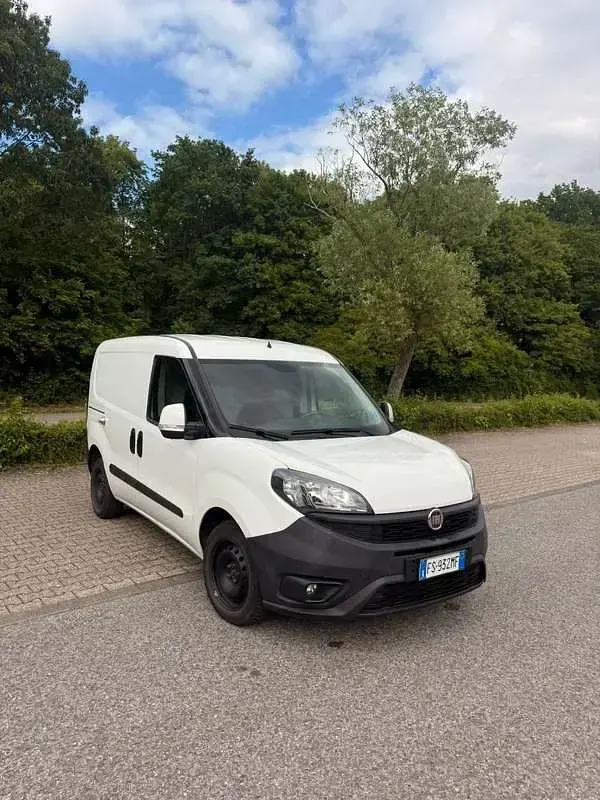 Usata Fiat Doblò Active 90 CV (66 kW) 2010 Monovolume