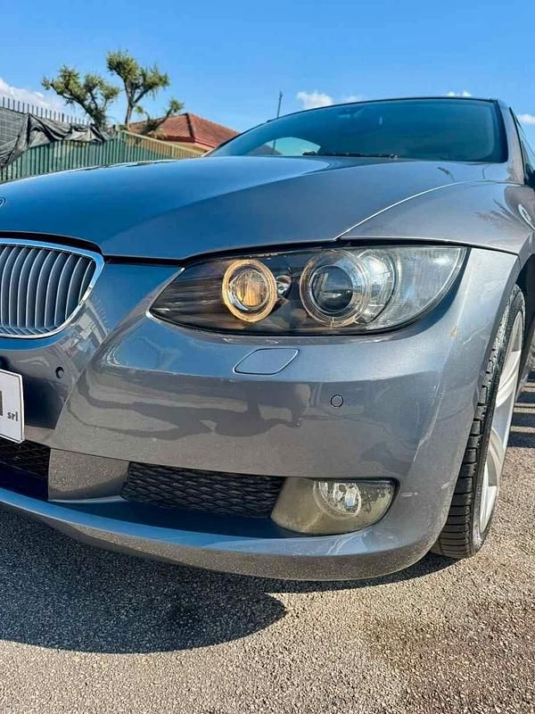 Usata BMW 320 176 CV (129 kW) 2007 Grigio Coupé