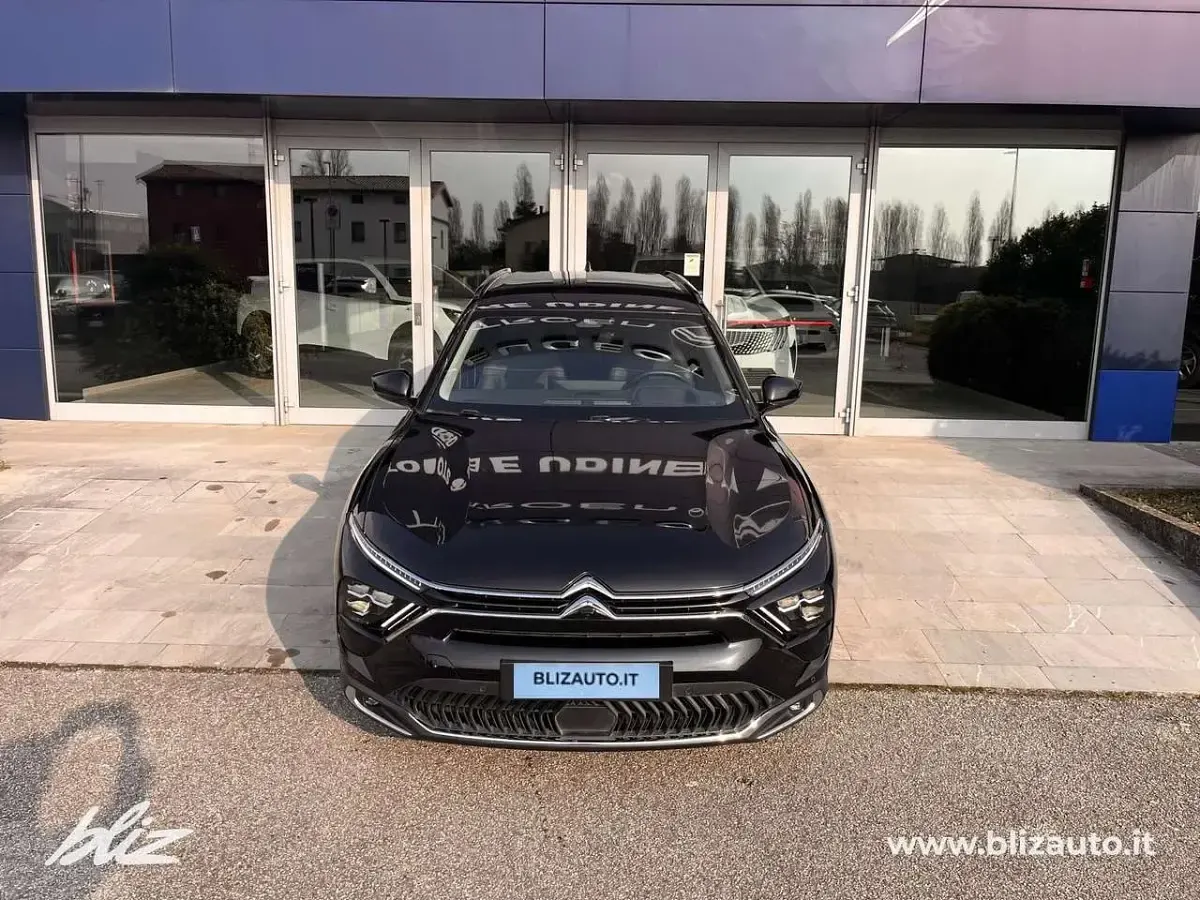 Usata Citroën C5 X Shine 224 CV (164 kW) 2023 Pearl black Station wagon