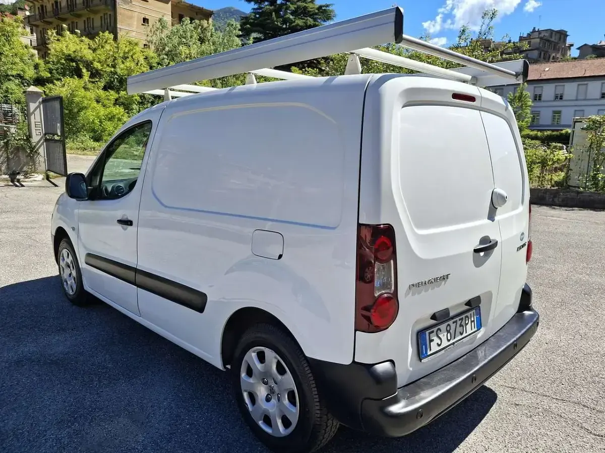 Usata Peugeot TePee Active 99 CV (72 kW) 2018 Other Station wagon