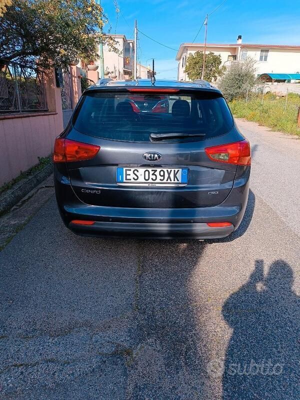 Usata Kia Ceed 110 CV (80 kW) 2013 Grigio Utilitaria