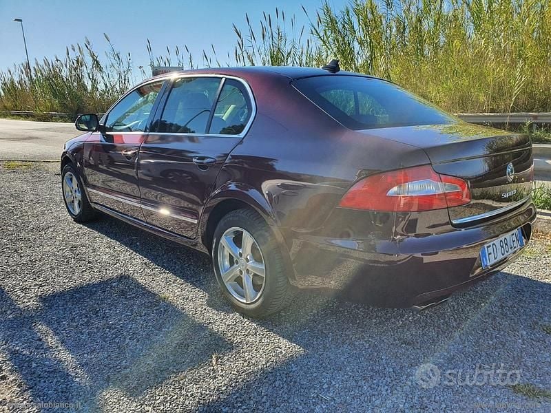 Usata Skoda Superb Elegance 2009 Berlina