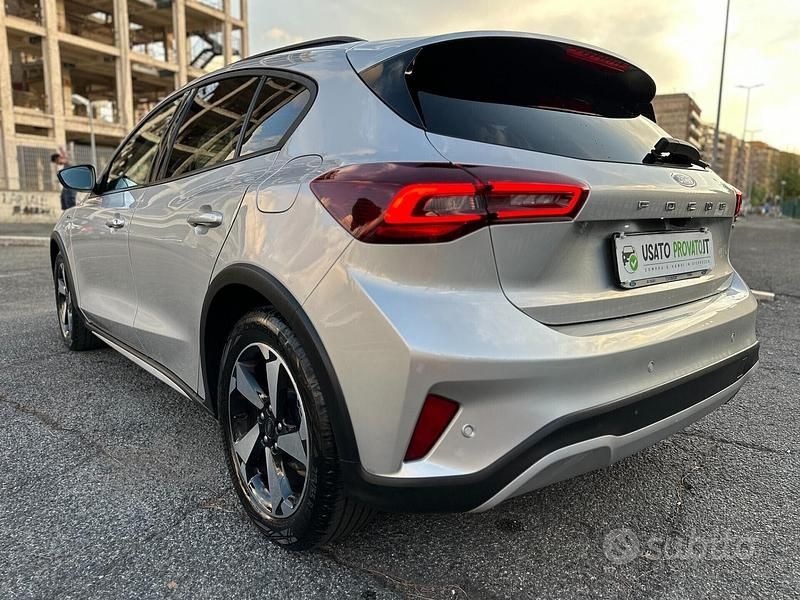 Argento Usata 2023 Ford Focus Active Tre volumi | 16.990 € (Super prezzo) - Immagine 1/4