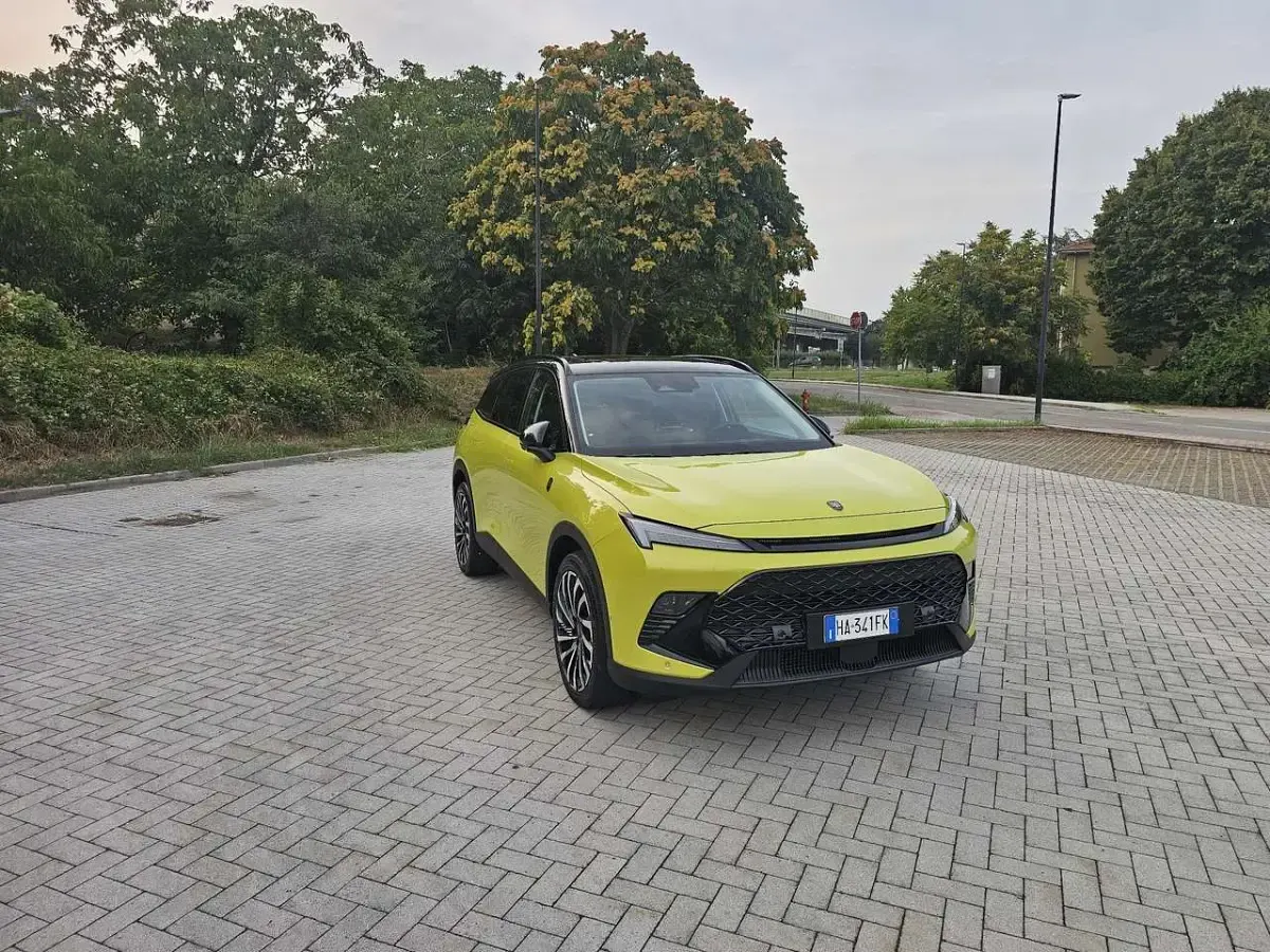 Usata Tiger Six 177 CV (130 kW) 2025 Giallo SUV
