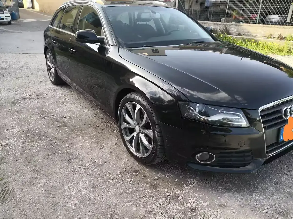 Usata Audi A4 143 CV (105 kW) 2009 Nero Station wagon
