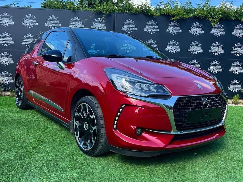 Rosso Usata 2019 DS Automobiles DS3 So Chic Tre volumi | 9999 € (Ottimo prezzo) - Immagine 1/4