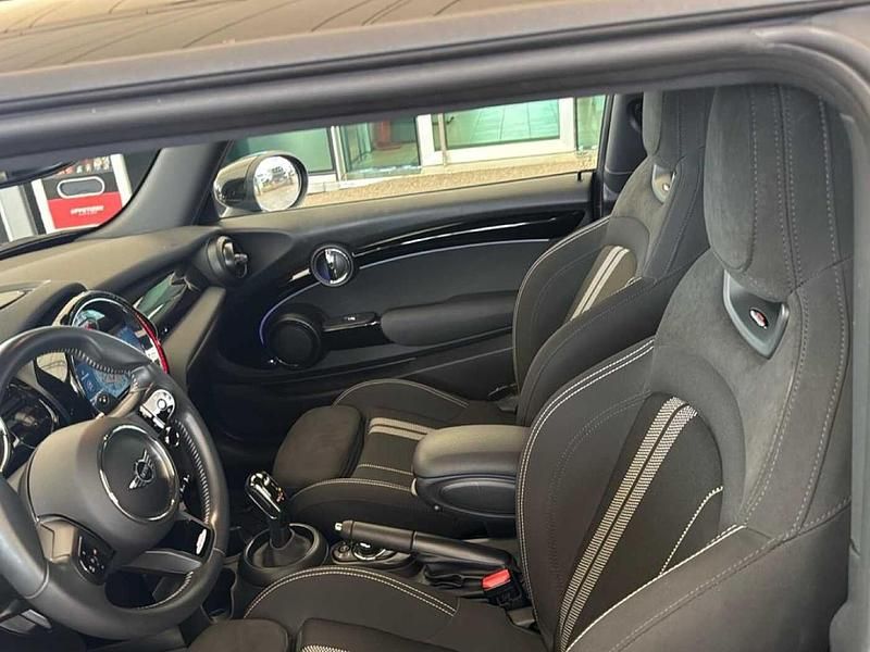 Usata Mini John Cooper Works 231 CV (169 kW) 2022 Nero Utilitaria