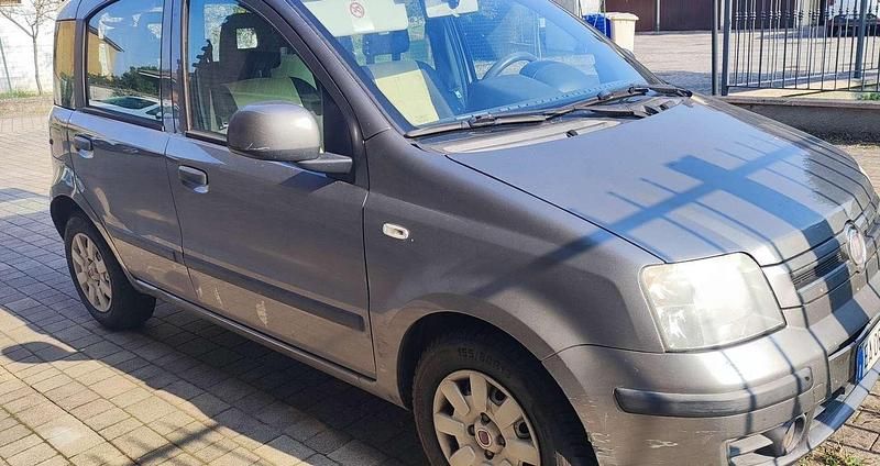 Usata Fiat Panda Dynamic 69 CV (50 kW) 2010 Utilitaria