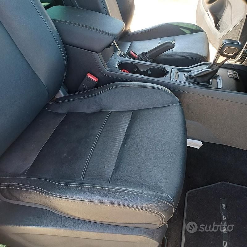 Begagnad Ford Ranger Limited 213 HK (156 kW) 2020 Svart Pickup