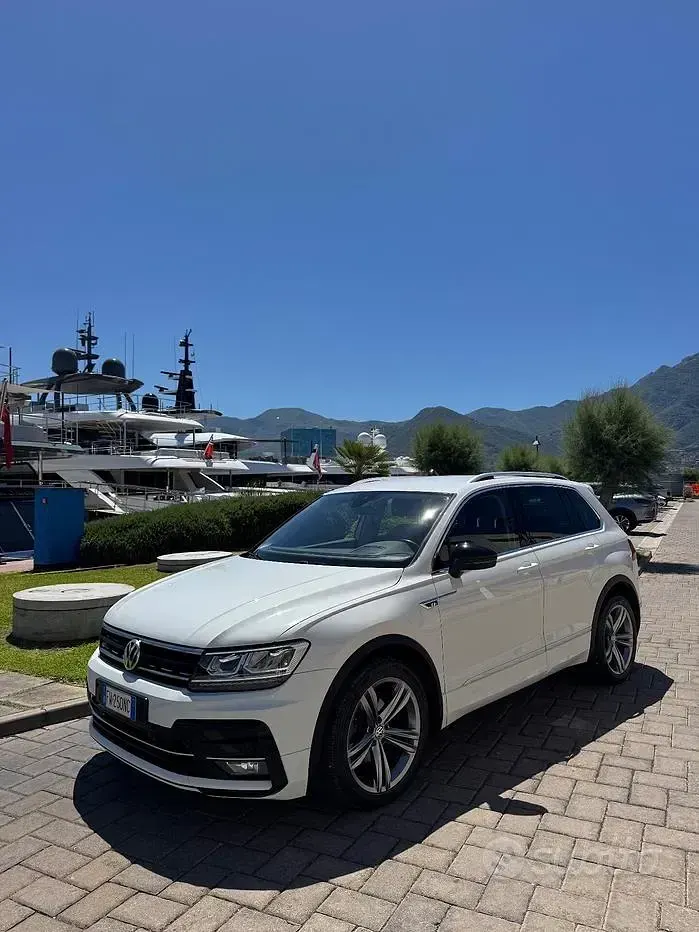 Usata VW Tiguan R-line 116 CV (85 kW) 2019 Bianco SUV